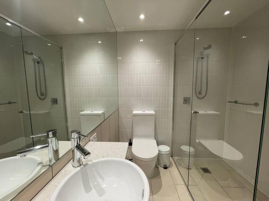 Broadbeach Apartment Level 10 With Beach Views غولد كوست المظهر الخارجي الصورة