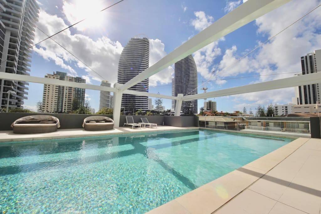 Broadbeach Apartment Level 10 With Beach Views غولد كوست المظهر الخارجي الصورة