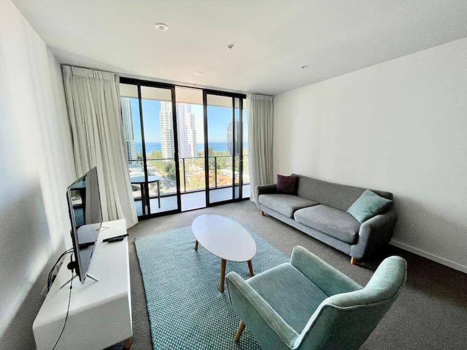 Broadbeach Apartment Level 10 With Beach Views غولد كوست المظهر الخارجي الصورة
