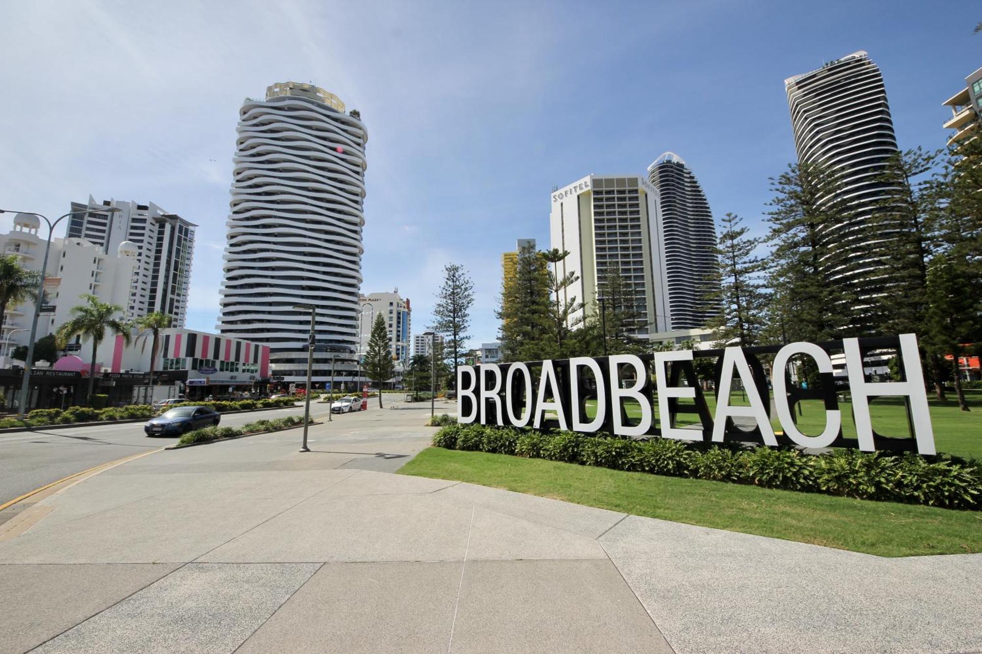 Broadbeach Apartment Level 10 With Beach Views غولد كوست المظهر الخارجي الصورة